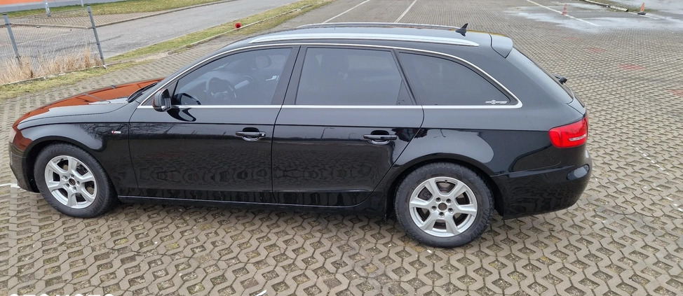 Audi A4 cena 37800 przebieg: 265000, rok produkcji 2011 z Radom małe 92